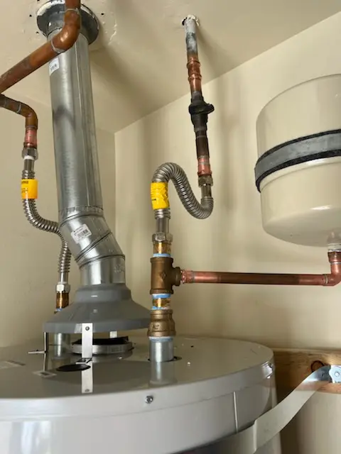 Water heater installation and plumbing repair in Lone Star